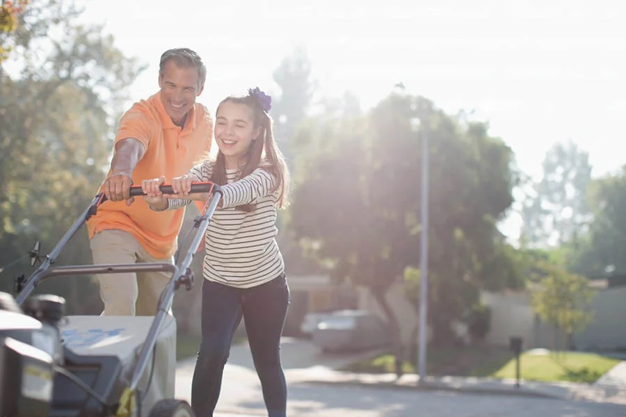 self-propelled electric lawn mower